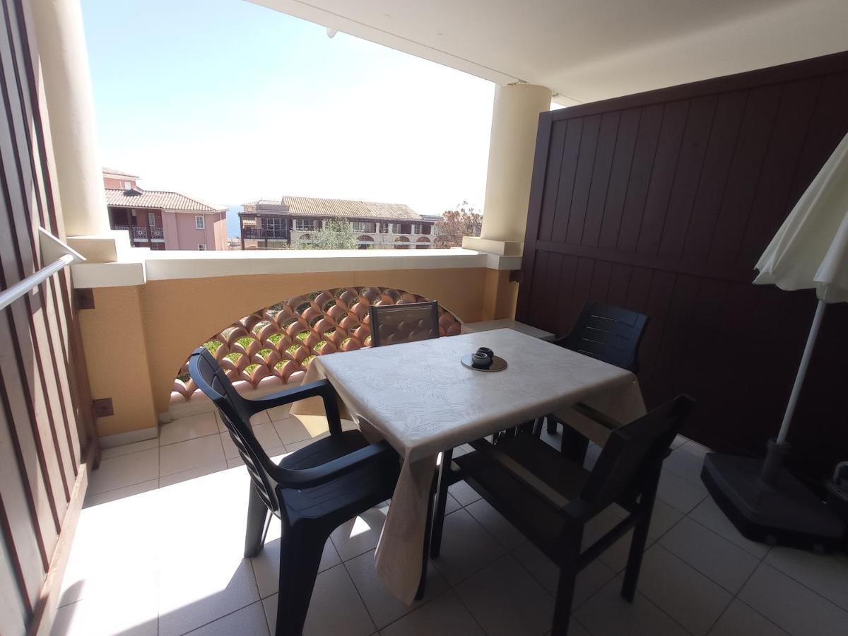 Cap Esterel Climatise Vue Partielle *